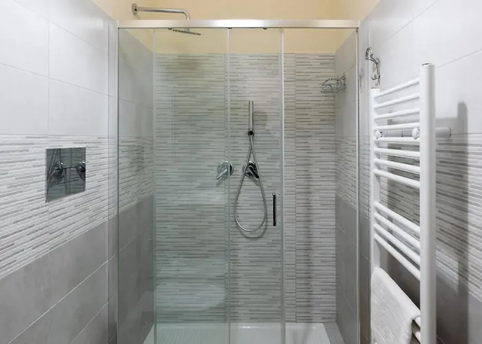 Apollo Bed & Breakfast 3*